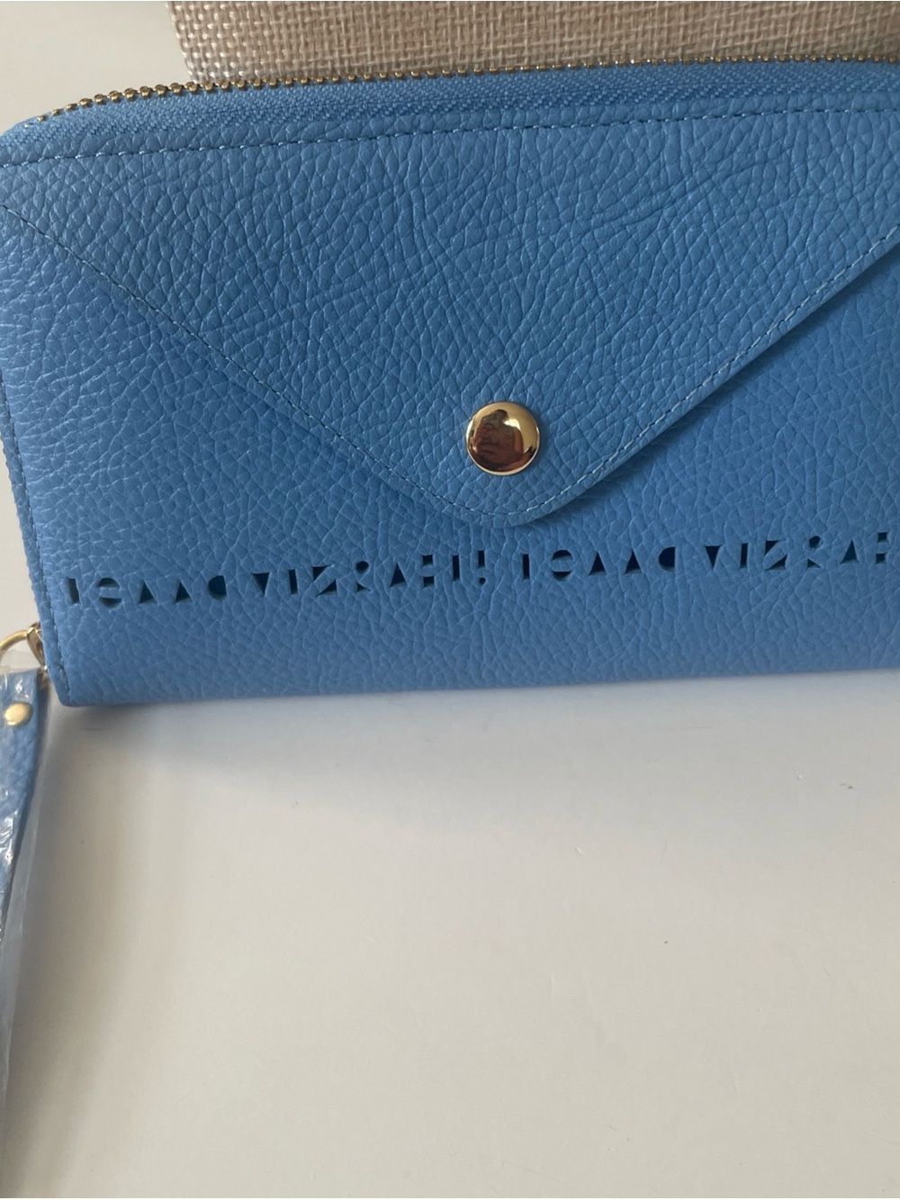 Isaac Mizrahi Sky Blue Leather Wristlet Wallet with Gold Snap